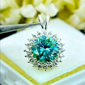 💥SALE  ‼️3.10 Cts. Green/Blue Certified Diamond pendants 💥